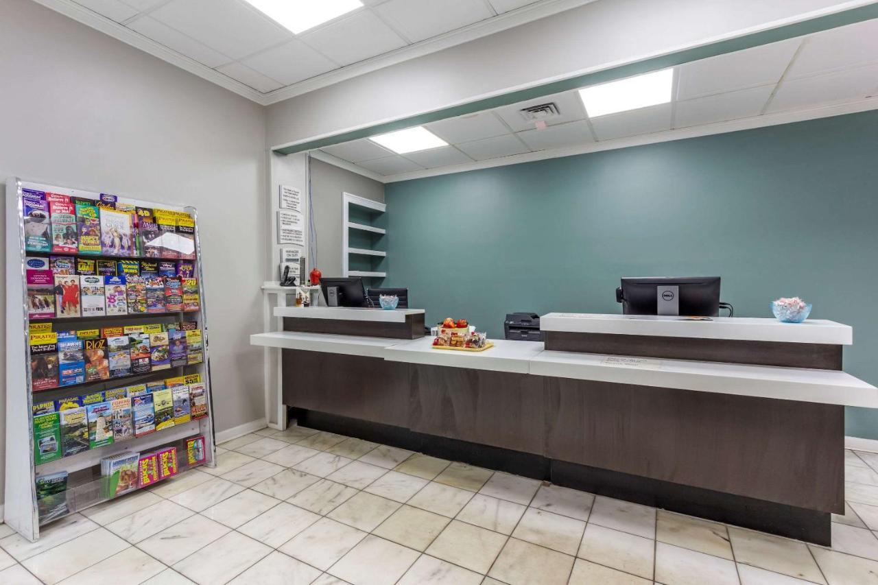Quality Inn & Suites جزيرة باوليز المظهر الخارجي الصورة